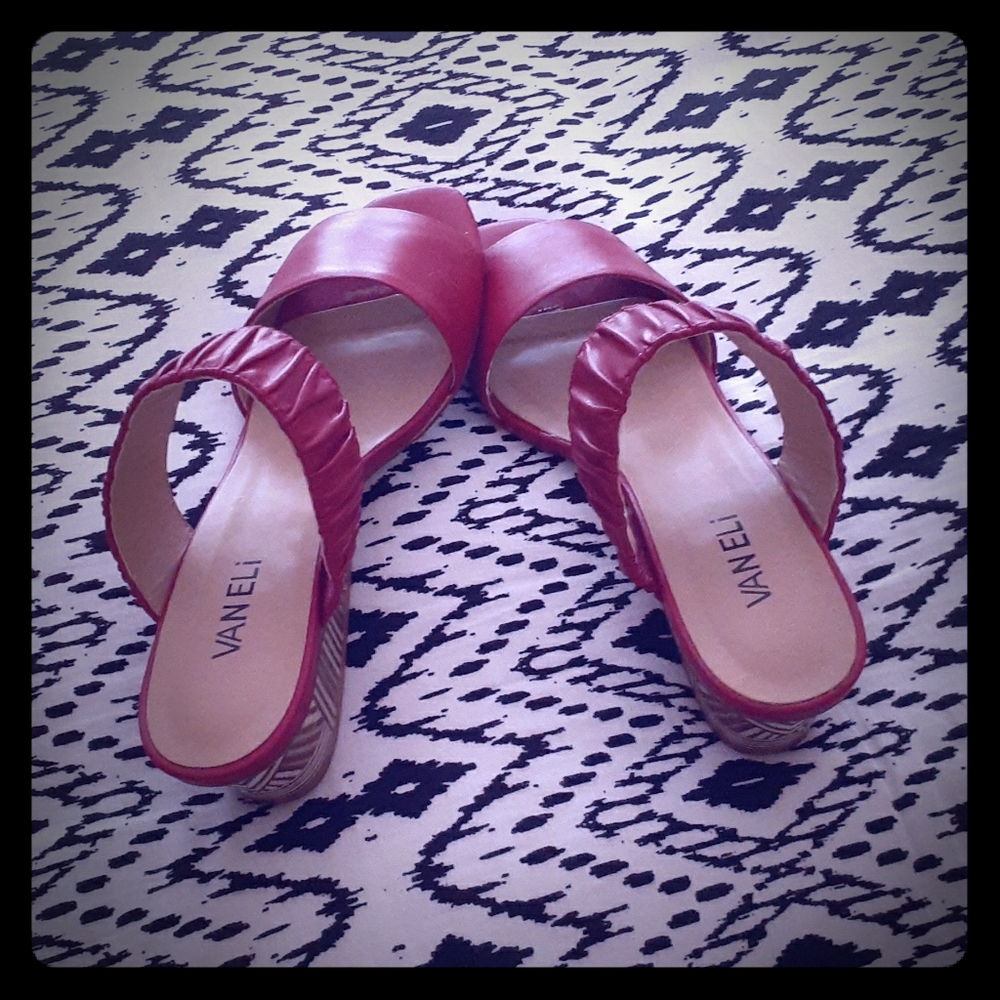 Red Vaneli  sandals   and black vaneli sanda li s